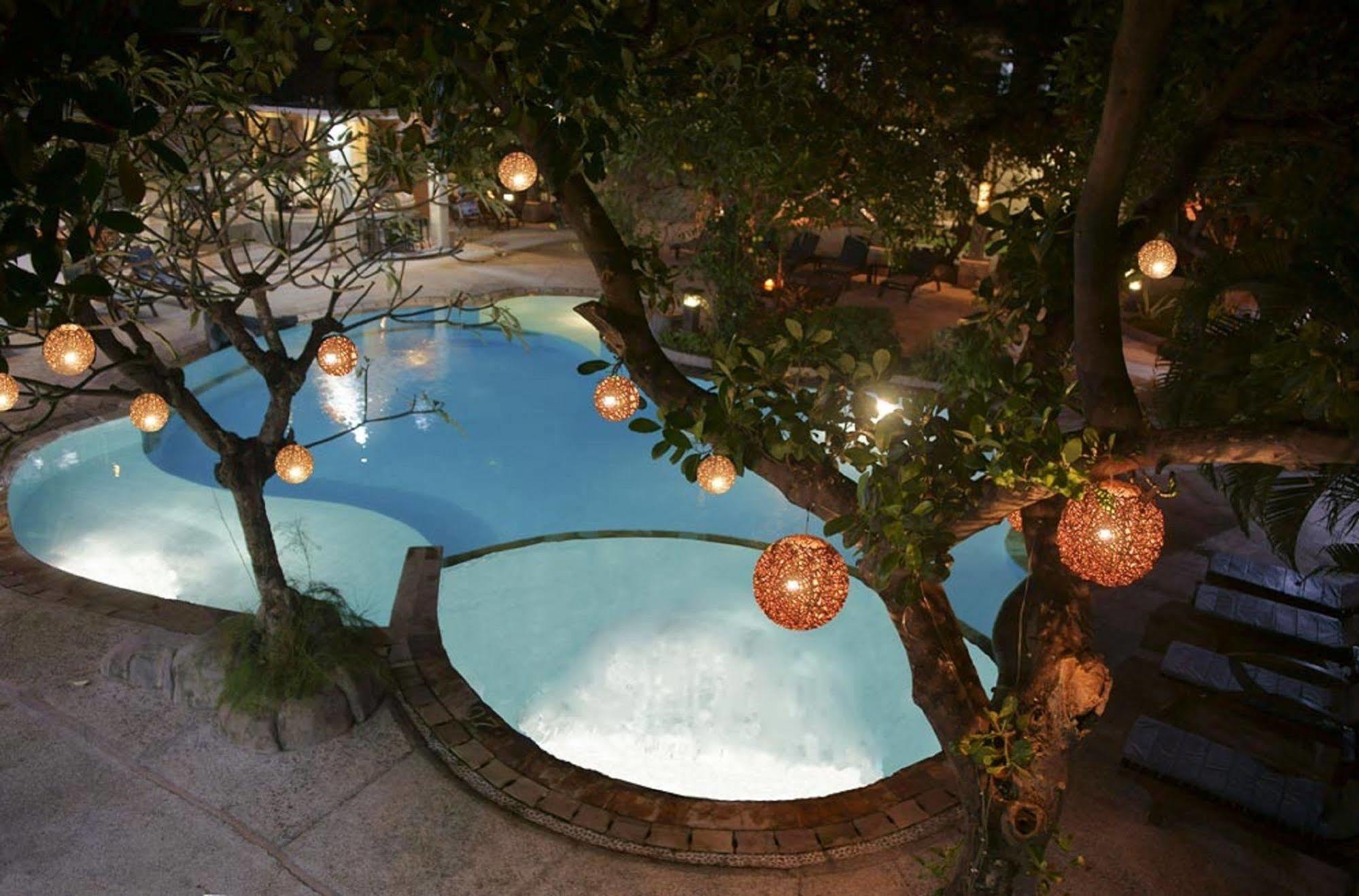 Oyo 2334 Melka Excelsior Hotel Singaraja Exteriér fotografie