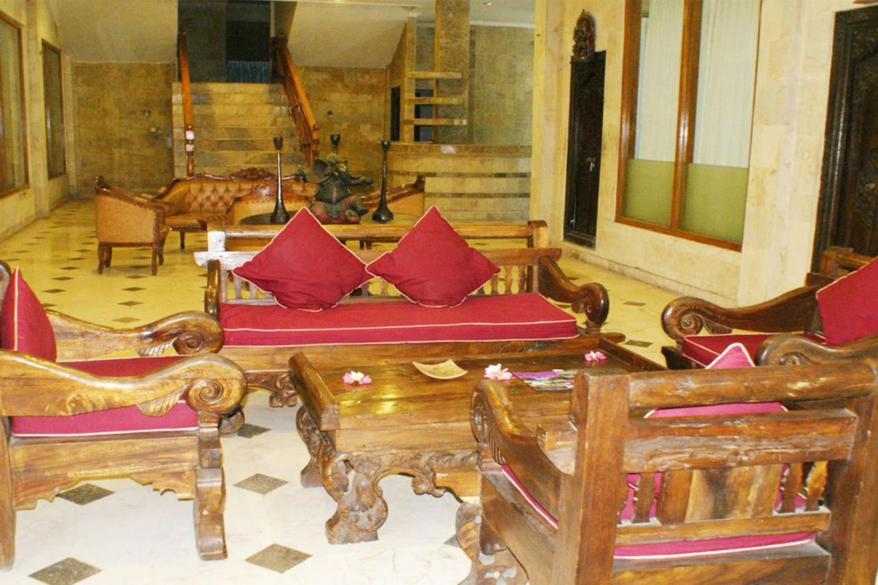 Oyo 2334 Melka Excelsior Hotel Singaraja Exteriér fotografie