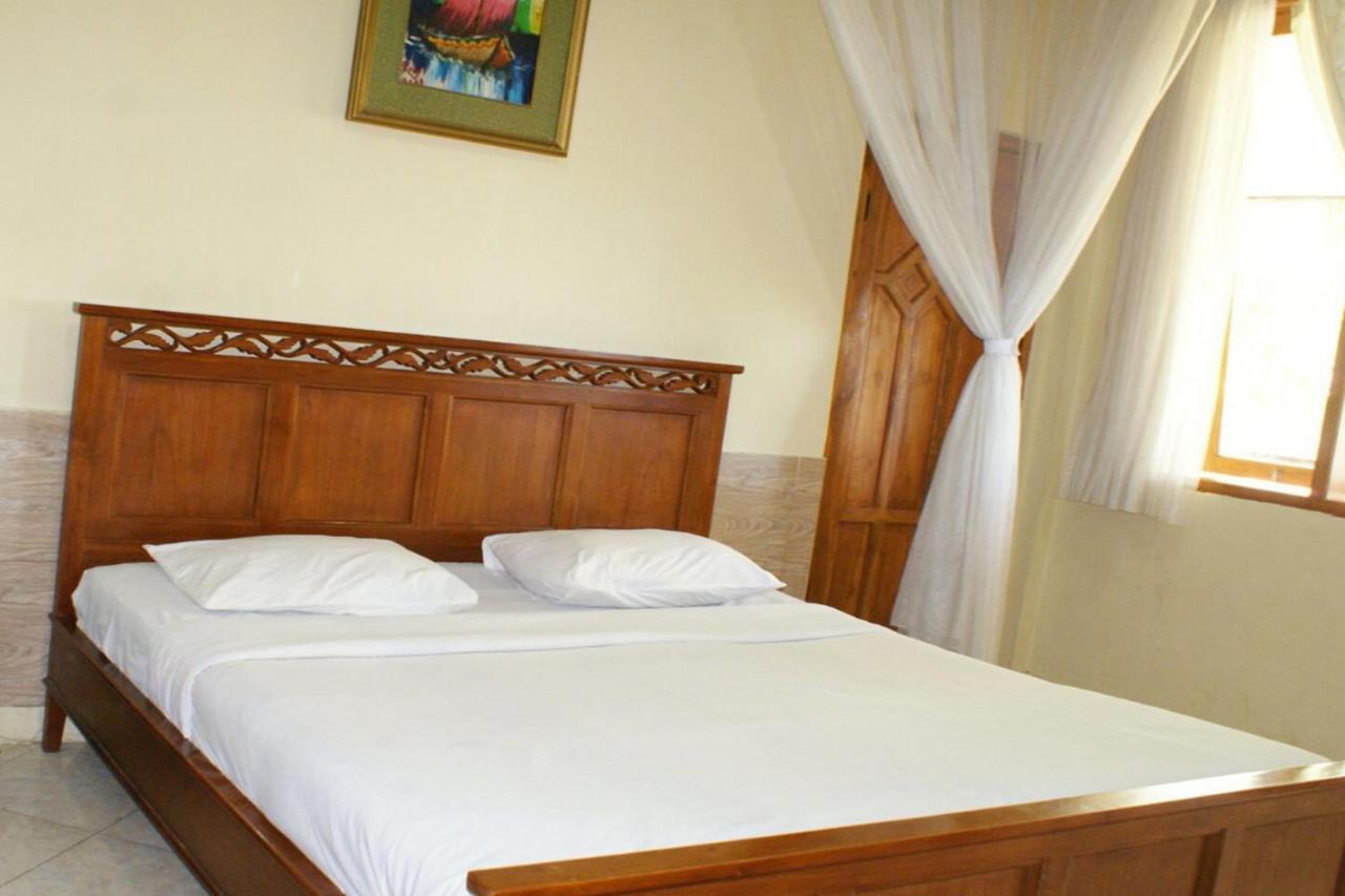 Oyo 2334 Melka Excelsior Hotel Singaraja Exteriér fotografie
